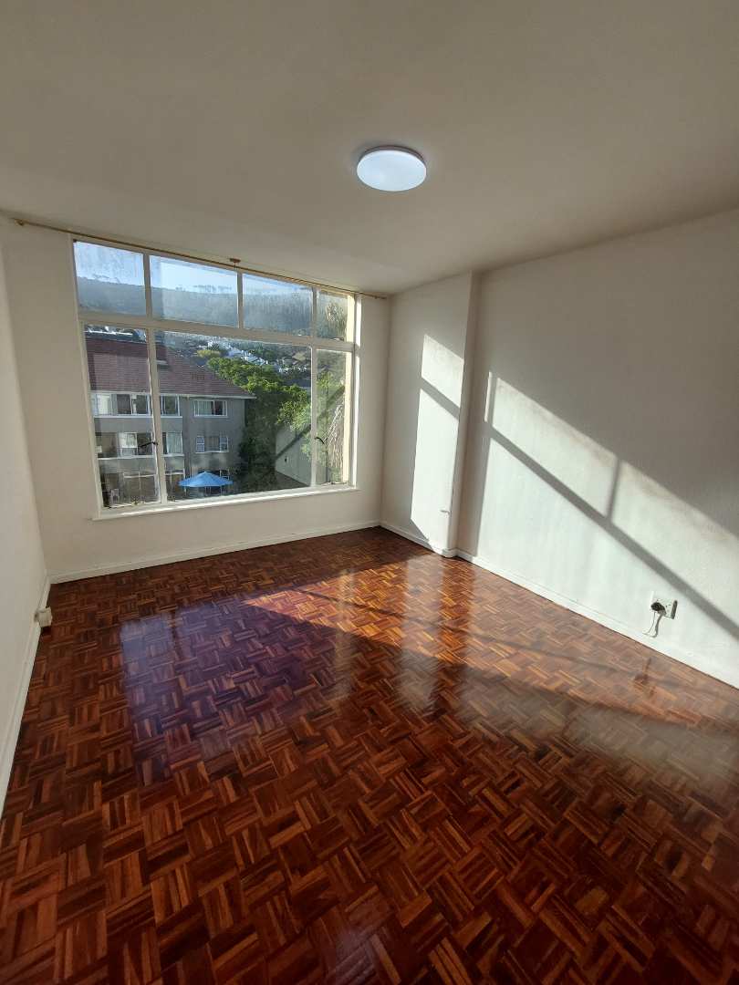 To Let 2 Bedroom Property for Rent in Tamboerskloof Western Cape